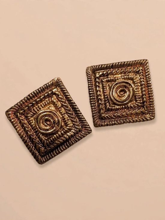 Jewelry - Tribal Brass Stud Earrings Spiral Dhokra Style